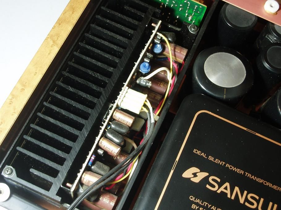 Sansui AU-α907 Limited Integrated amplifier in Excellent